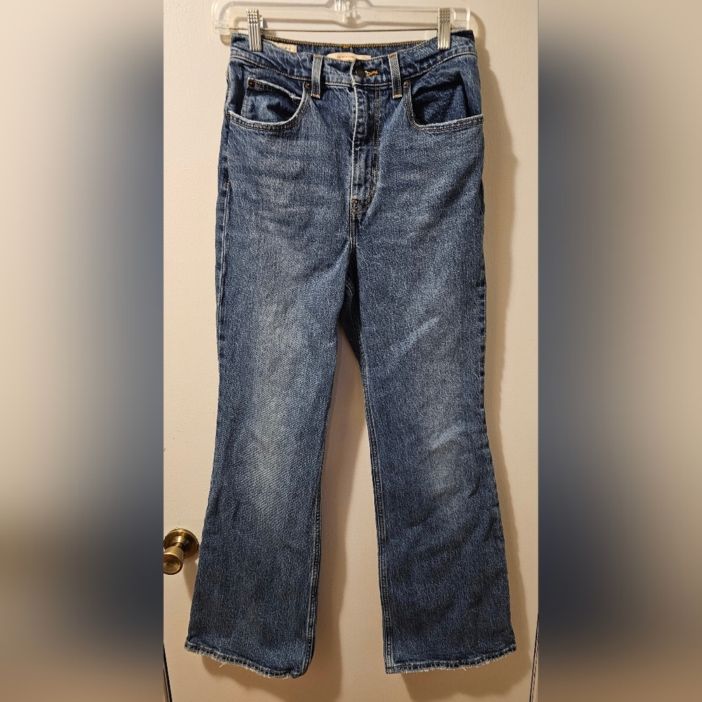Levi's Premium 70s High Flare Jeans Distressed Medium Wash Big E Womens Sz 27x32